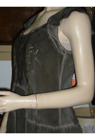 robe modèle « Dione » - collection printemps/été 2011