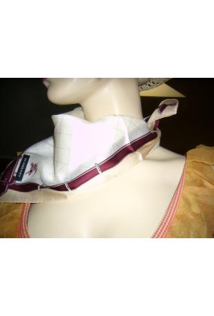 foulard Burberry bords bordeaux collection 2011