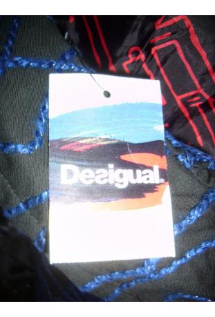 Manteau Desigual modèle Rustic Chic - automne/hiver 2010-2011