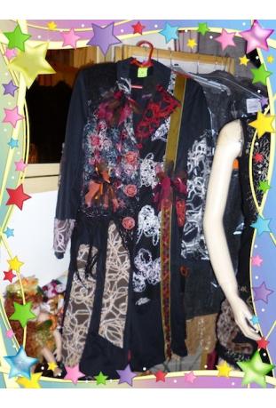 SAVE THE QUEEN : manteau modèle "arabesques" collection hiver 2011-2012