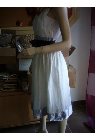 robe cocktail 100% soie blanc/argent 07/08