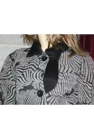 NOUVEAUTE ! manteau DESIGUAL modèle psychédélique
