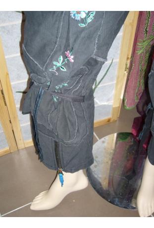 NOUVEAU ! pantacourt MetFG ligne Jeanesis Donna 08/09