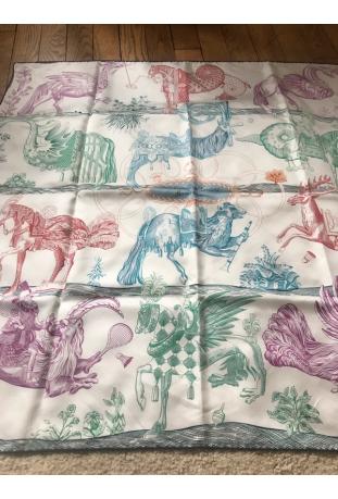 Foulard HERMÈS intitulé « DELLA CAVALLERIA  FAVOLOSA » neuf dans sa boîte d’origine
