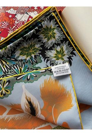 Foulard Hermès intitulé « The three graces for l’ile aux clowns » - Edition limitée à 100 ex : TRES RARE !