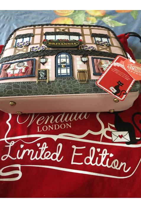 VENDULA LONDON : sac a main modèle « Britannia Luna crossbody » - édition limitée & épuisée sur le site !