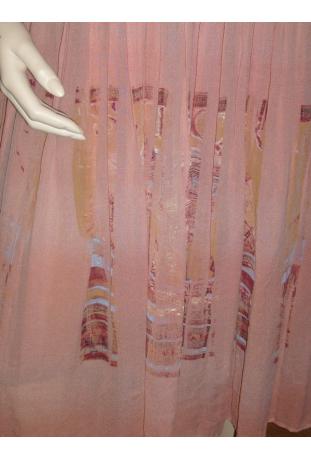 robe + cache épaule rose poudre