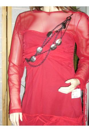 AUTUMN 2009 : red dress STQ (2008)