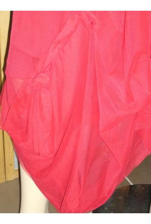 Automne 2009 : robe cocktail STQ rouge (année 2008)