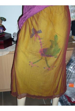SHOP NEWS 2010 : suit Louise Della fruité jaune safran