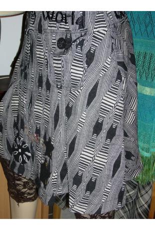 nouvelle collection ! jupe Desigual modèle village bamboo