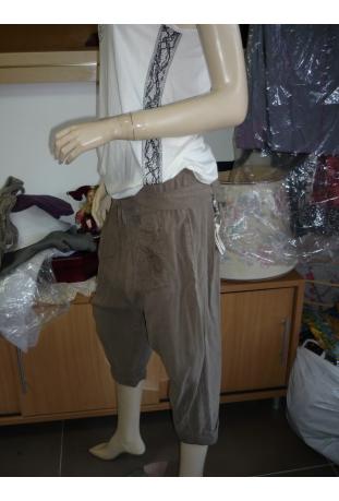 pantalcourt modèle « Fidis » - Collection printemps/été 2011