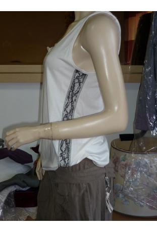 pantalcourt modèle « Fidis » - Collection printemps/été 2011