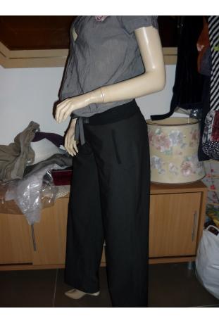 pantalon modèle «Kleper » - collection printemps/été 2011