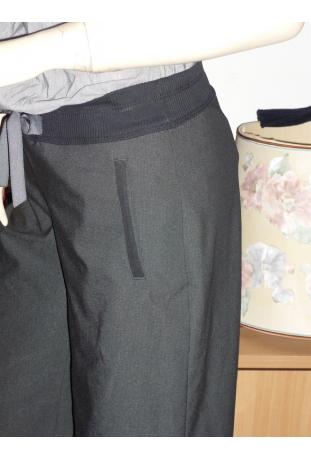 pantalon modèle «Kleper » - collection printemps/été 2011